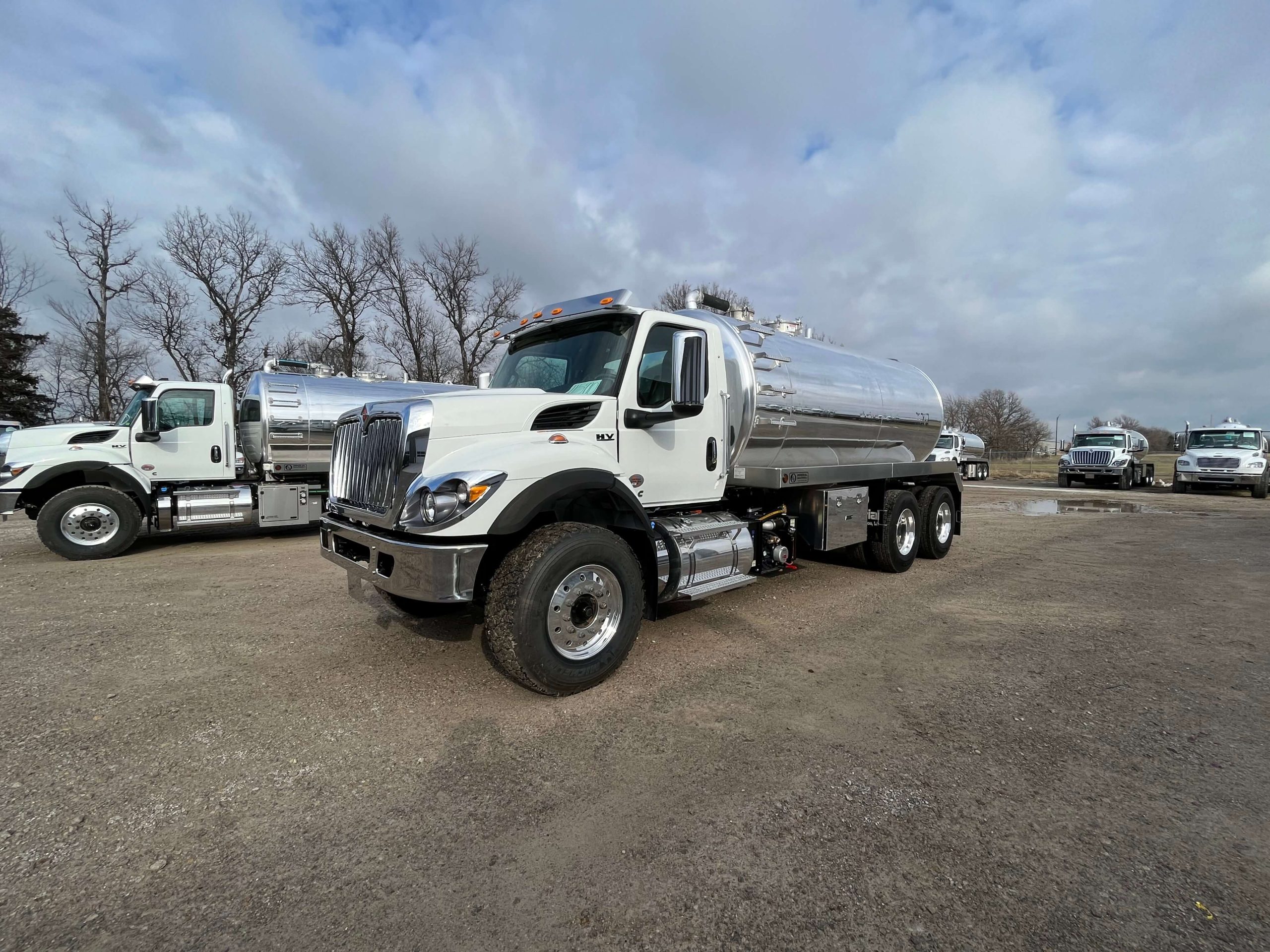 2024 International HV607 (4000Gallon) Imperial Industries Vacuum Truck