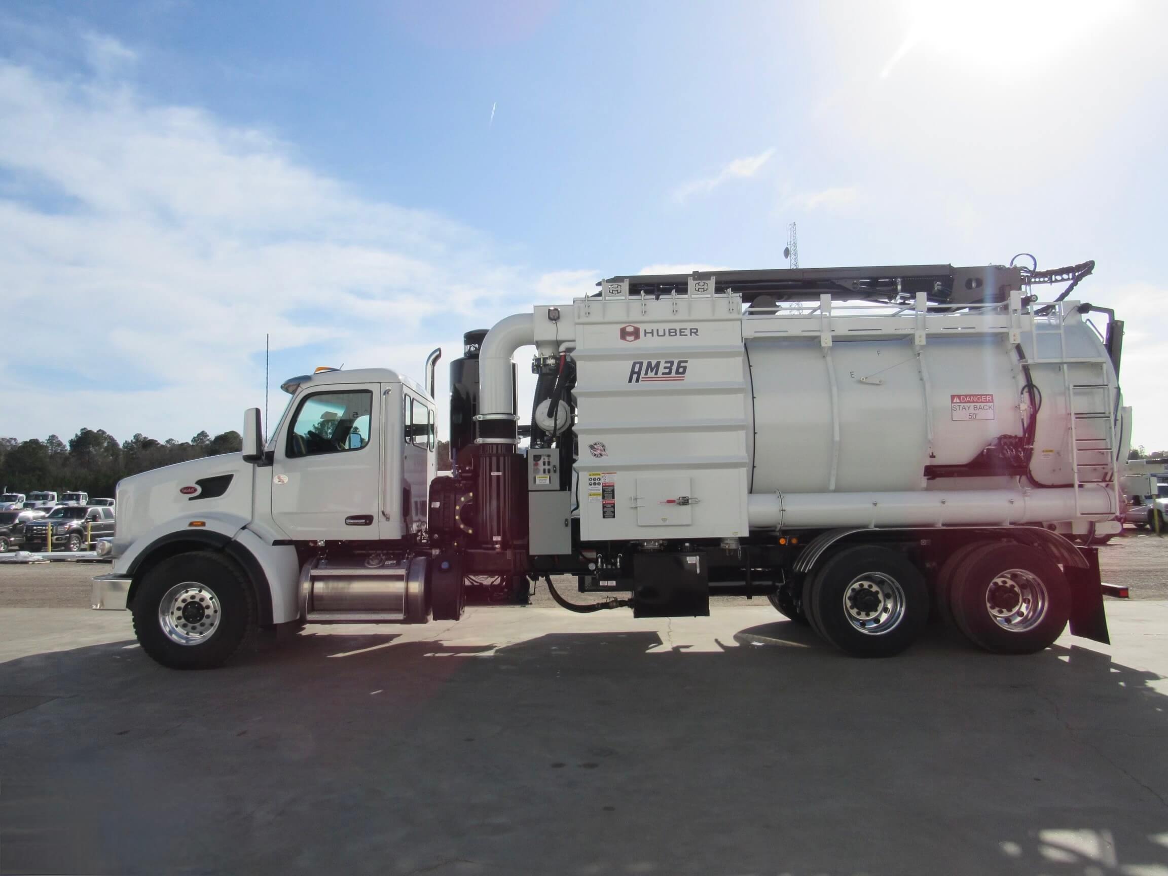 2024 Peterbilt 567 (18-Yard) Keith Huber AM36 Industrial Vacuum Truck w ...